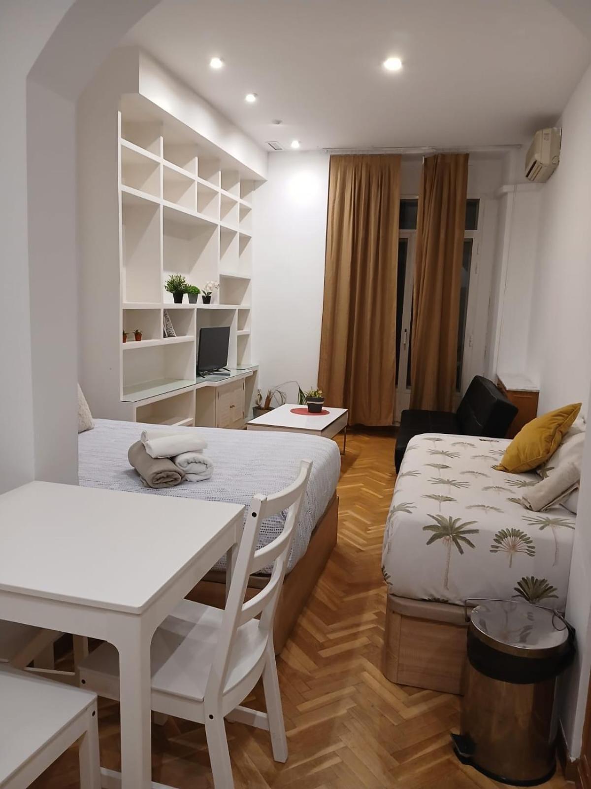 Piso Centro Madrid Infantas Lägenhet Exteriör bild
